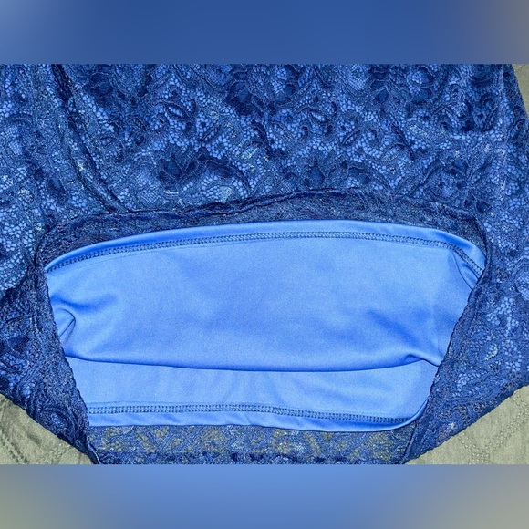 PINKBLUSH Blue Lace Off-Shoulder Fitted Maternity Dress, Size Small, LIKE NEW - Picture 9 of 11